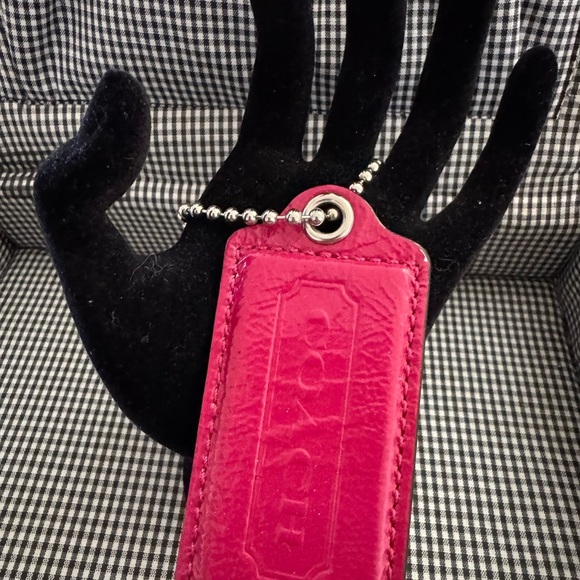 Coach Leather Tags - Picture 14 of 15
